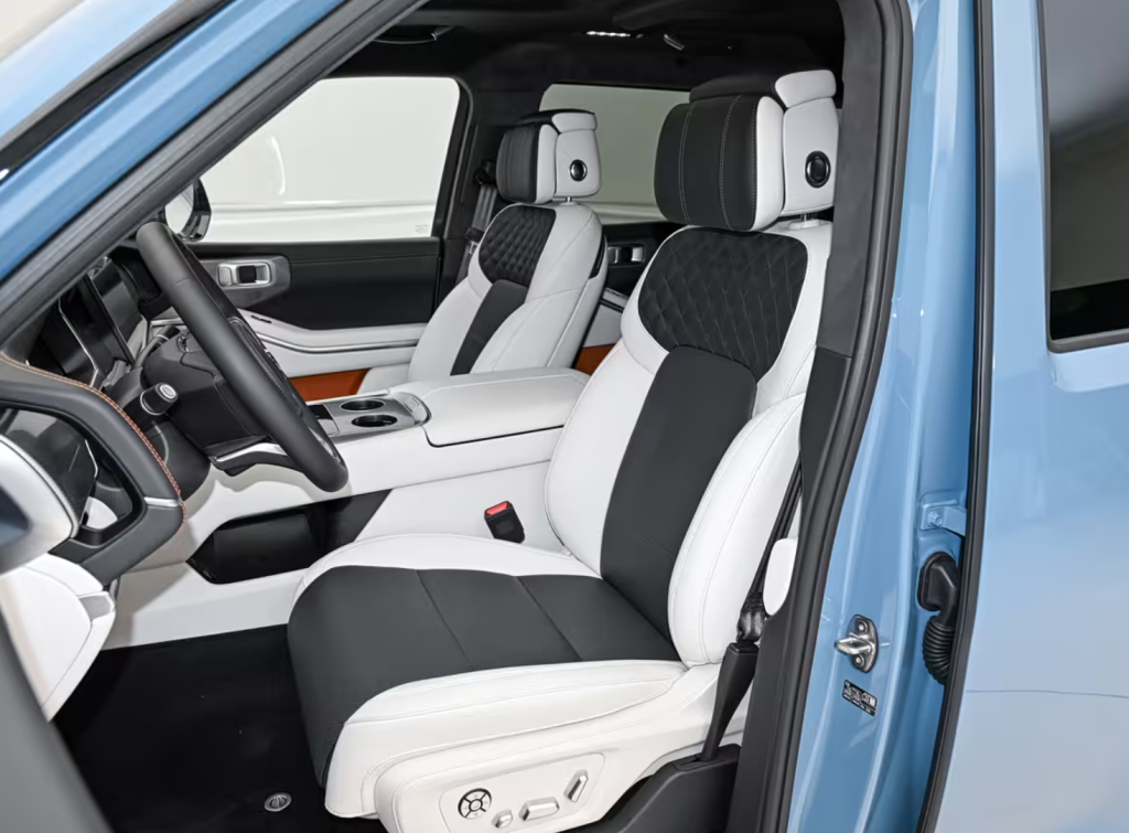 2026 Tank 700 Hi4-Z & Hi4-T