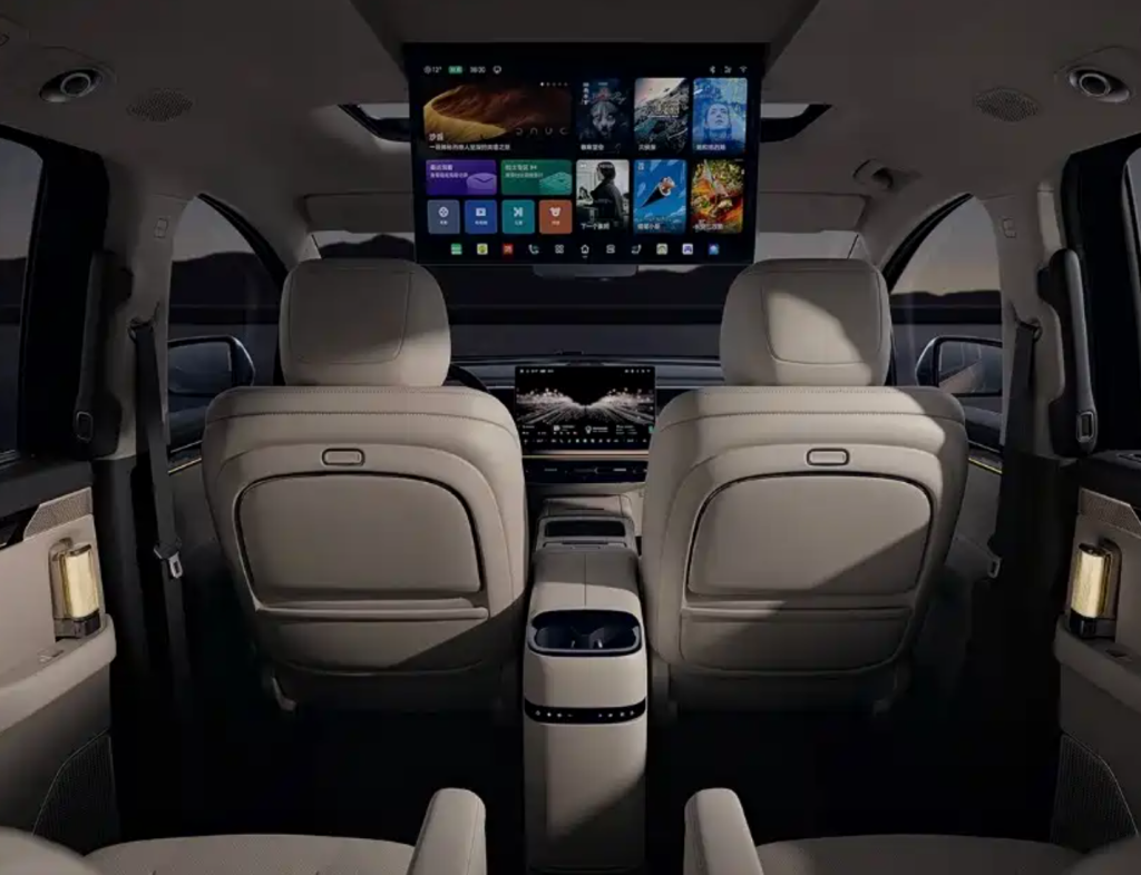 GAC Trumpchi Xiangwang E8 PHEV