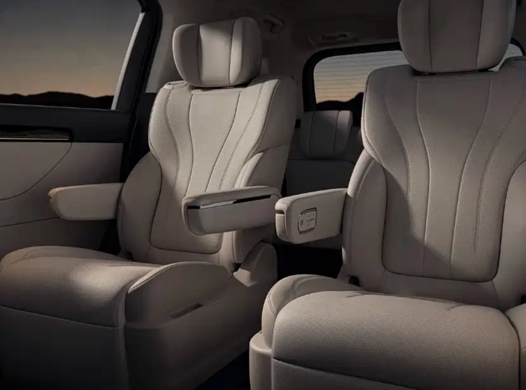 GAC Trumpchi Xiangwang E8 PHEV