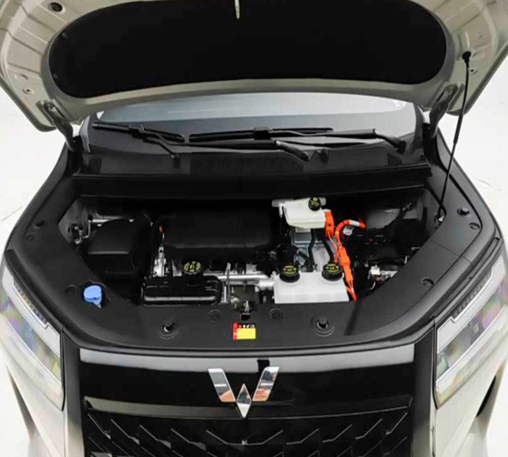 Wuling Starlight 730