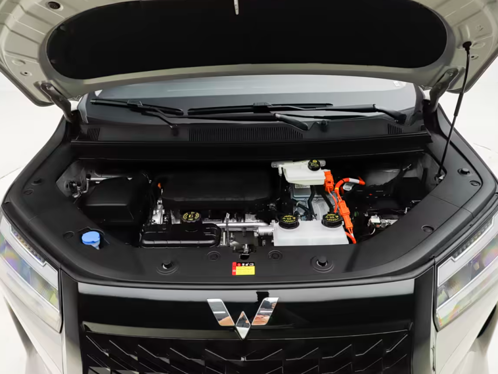 Wuling Starlight 730