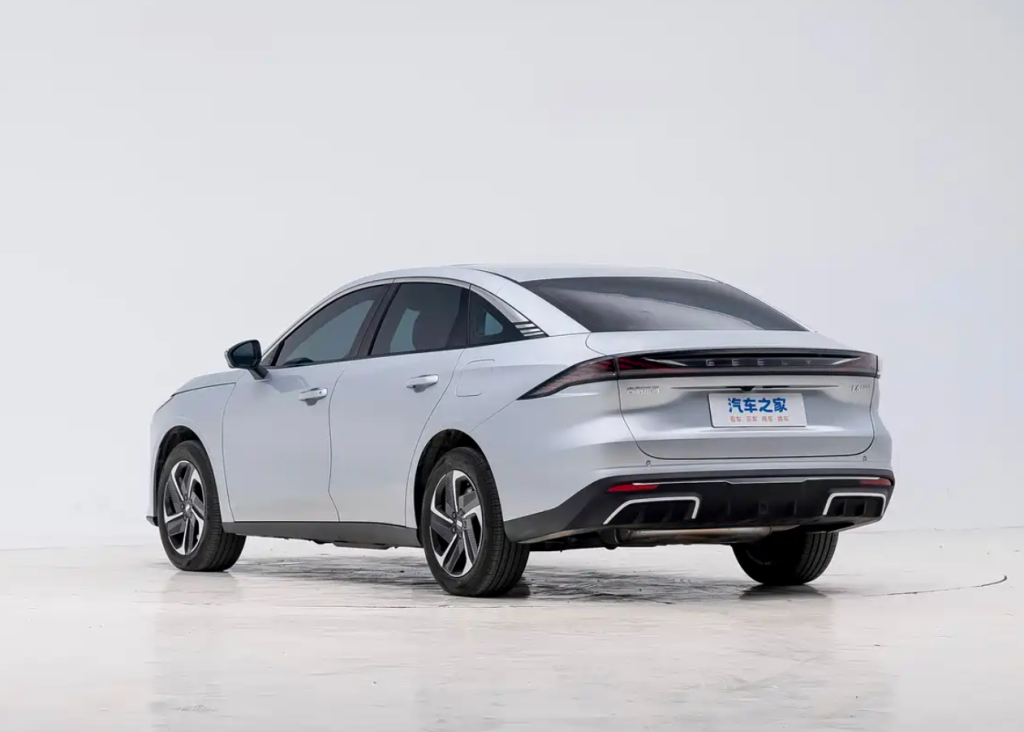 Geely Galaxy L6 OTA update