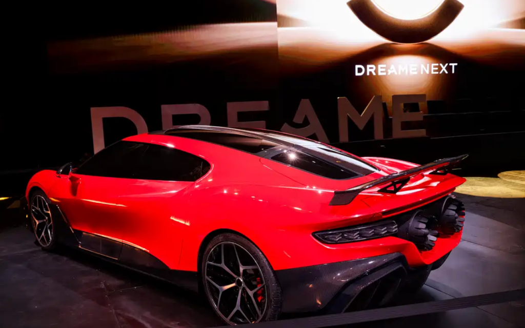 Dreame Nebula NEXT 01