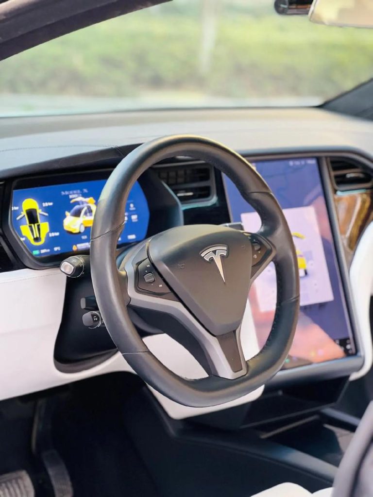Tesla Model X Discontinued